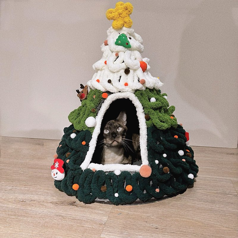 Christmas pet house - เย็บปักถักร้อย/ใยขนแกะ/ผ้า - ผ้าฝ้าย/ผ้าลินิน 