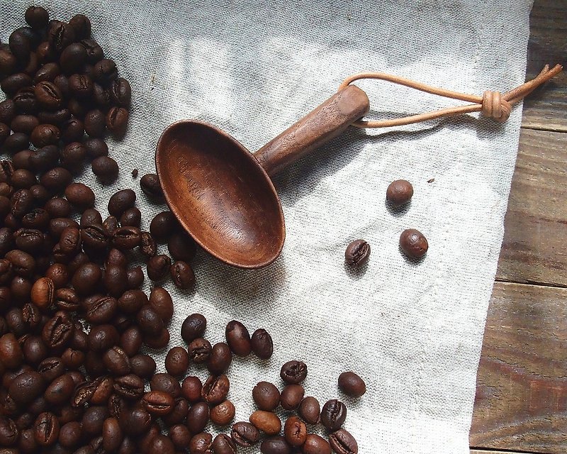 清製。手作木質橢圓咖啡豆勺掛繩－胡桃木 - 野餐墊/露營用品 - 木頭 咖啡色