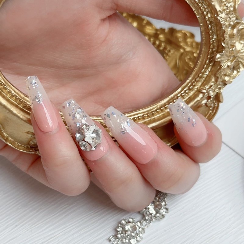 press on nail pink gradient to milky white sparkling glass nail fake reusable - ยาทาเล็บ - วัสดุอื่นๆ สึชมพู