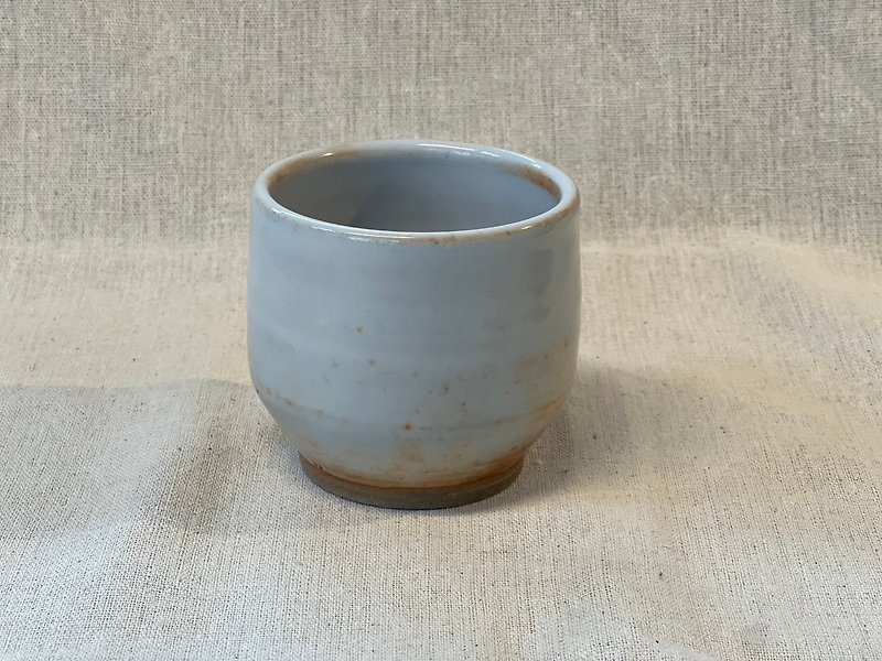 Shino tea cup - ถ้วย - ดินเผา ขาว