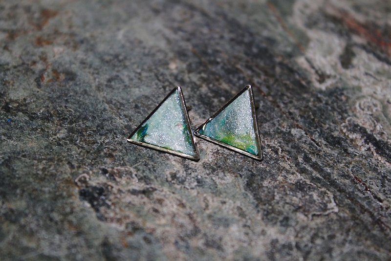 Wall flower boy soft clay pin earrings - Earrings & Clip-ons - Pottery Green