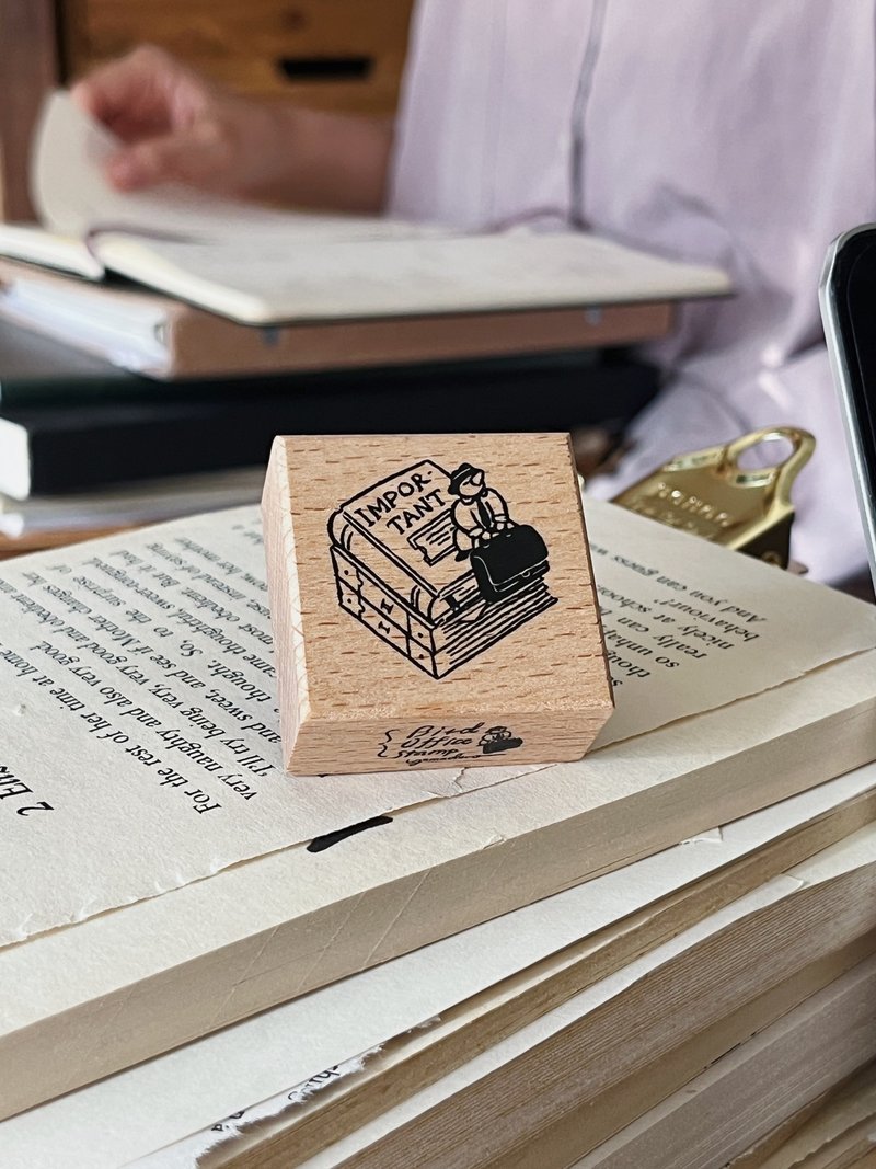IMPORTANT _ office stamp - 印章/印台 - 木頭 咖啡色