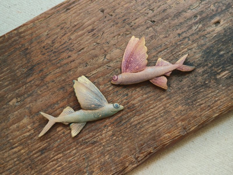 [Flying Fish/Single] Hand-dyed leather/marine life/diving/surfing/key chain/Lanyu - ที่ห้อยกุญแจ - หนังแท้ หลากหลายสี