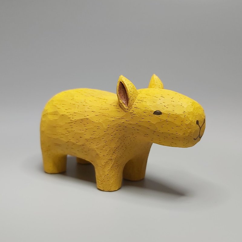 水豚 木雕藝術品 - 公仔模型 - 木頭 黃色