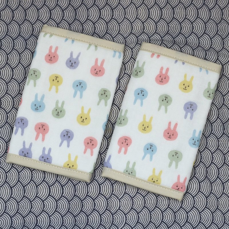 Sling saliva towel Japan LUCKY saliva pad (Auspicious rabbit - khaki) - ผ้ากันเปื้อน - ผ้าฝ้าย/ผ้าลินิน สีกากี