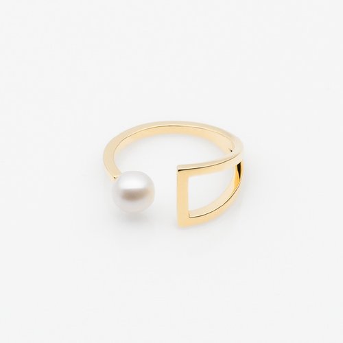 Michi Liang Jewelry 【 品牌經典款 】高雅內斂 厚鍍18K金 珍珠開口戒 / Lola 戒指