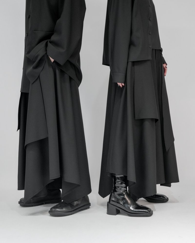 MUKK DESIGN 不規則裁片寬褲裙 - 中性長褲/短褲 - 聚酯纖維 黑色