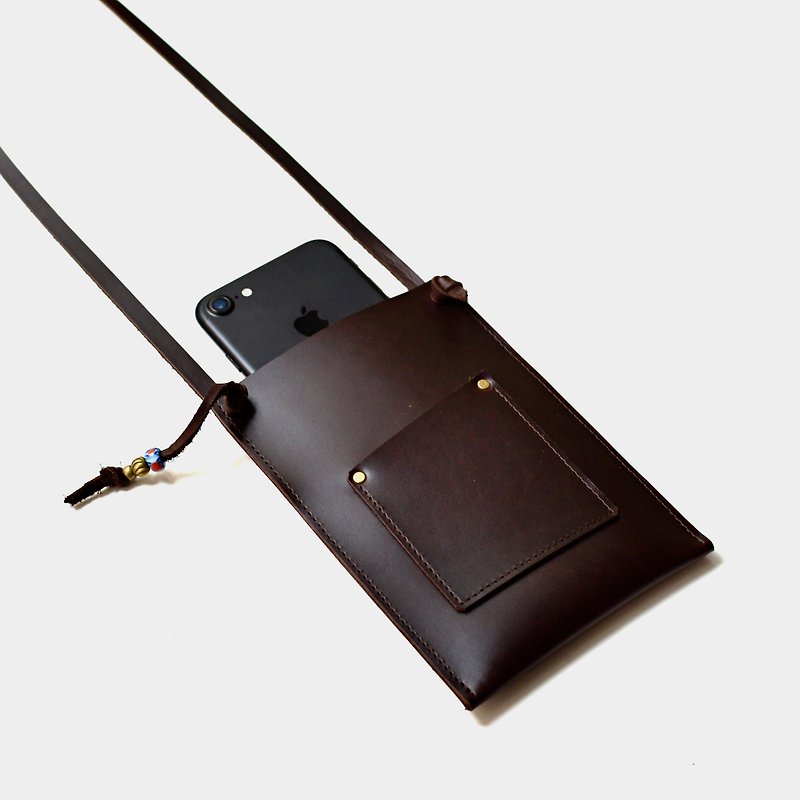 [Telephone booth on Alishan] leather mobile phone bag neck hanging IPHONE7, 8 PLUS leisure card - เคส/ซองมือถือ - หนังแท้ สีนำ้ตาล