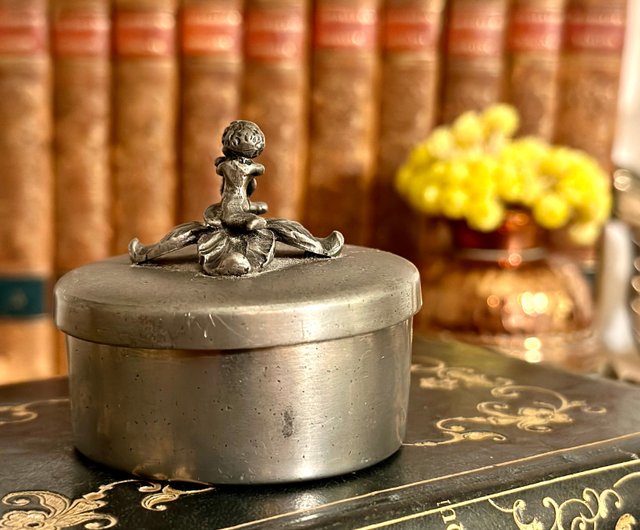 Antique pewter clearance jewelry box