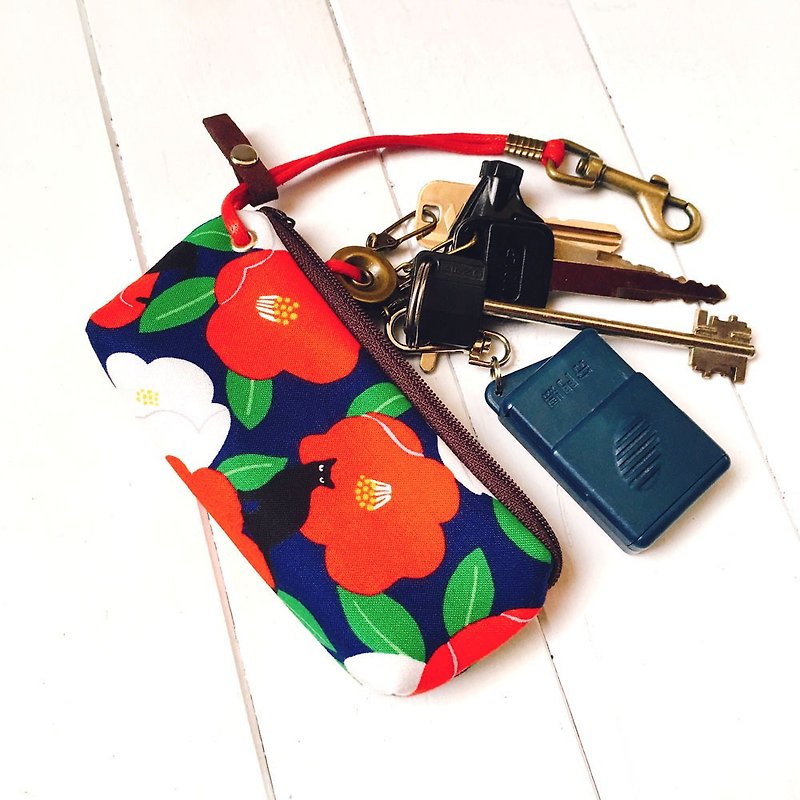 拉鍊鑰匙包 (朵朵貓 - 琉璃紺色) 日本布 接單生產* - 鑰匙圈/鑰匙包 - 棉．麻 藍色