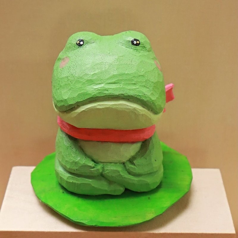 Frog on leaf - Items for Display - Wood Green