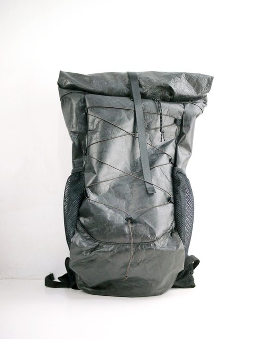 6dotsザック　　登山　アウトドア　フルオーダー スプリット黒X-Pac 超軽量登山バッグ 20L 30L 40L バーク