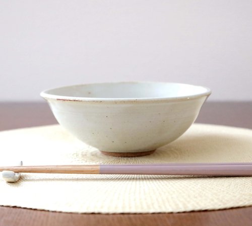 AmetsuchiKaoru Handwork & Art Studio 赤陶土と白釉の大きな碗 お茶漬けや丼もの、麺類などにも