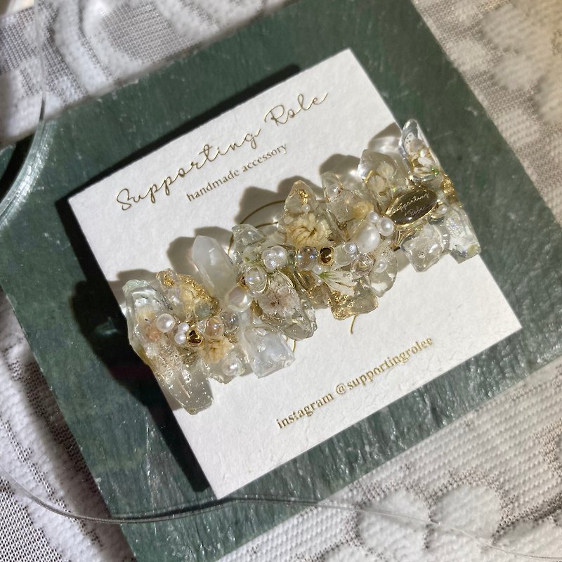 Emerald Mineral Bar Pearl Hair Clip - เครื่องประดับผม - เรซิน สีทอง