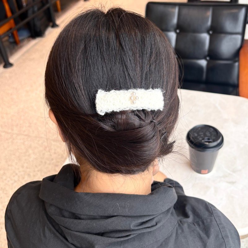 髮夾/波浪與珍珠 手作髮飾 質感 送禮禮物 - 髮夾/髮圈 - 壓克力 白色