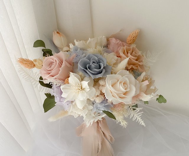 Dried Flowers Bridal Bouquet - Pale Blue & Cream