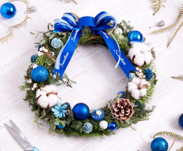 No162 ロイヤルブルー＆ホワイト❄︎.*大人のクリスマスリース☃︎*.‎ No162 ロイヤルブルー＆ホワイト❄︎.*大人のクリスマスリース