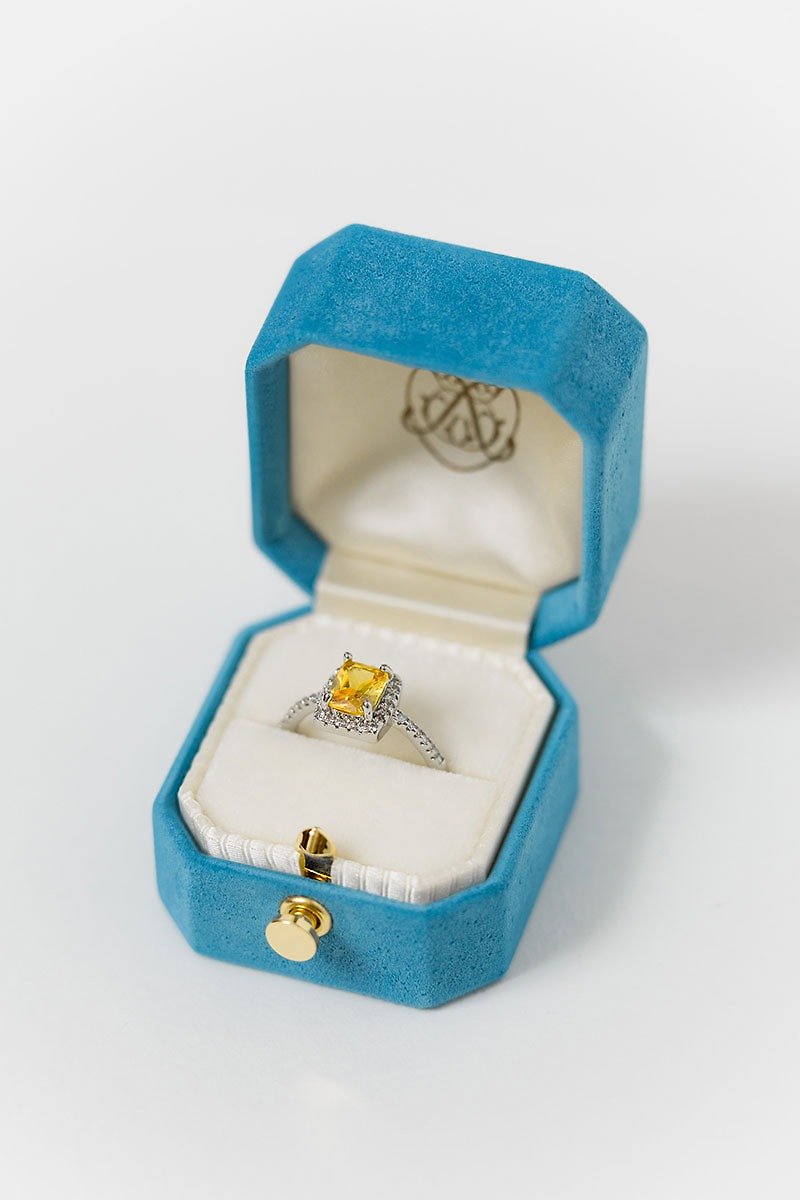 Suede Ring Box - OCTAGON LOCK GRAND - Handmade Monogram Vintage Style Proposal - 戒指 - 真皮 藍色