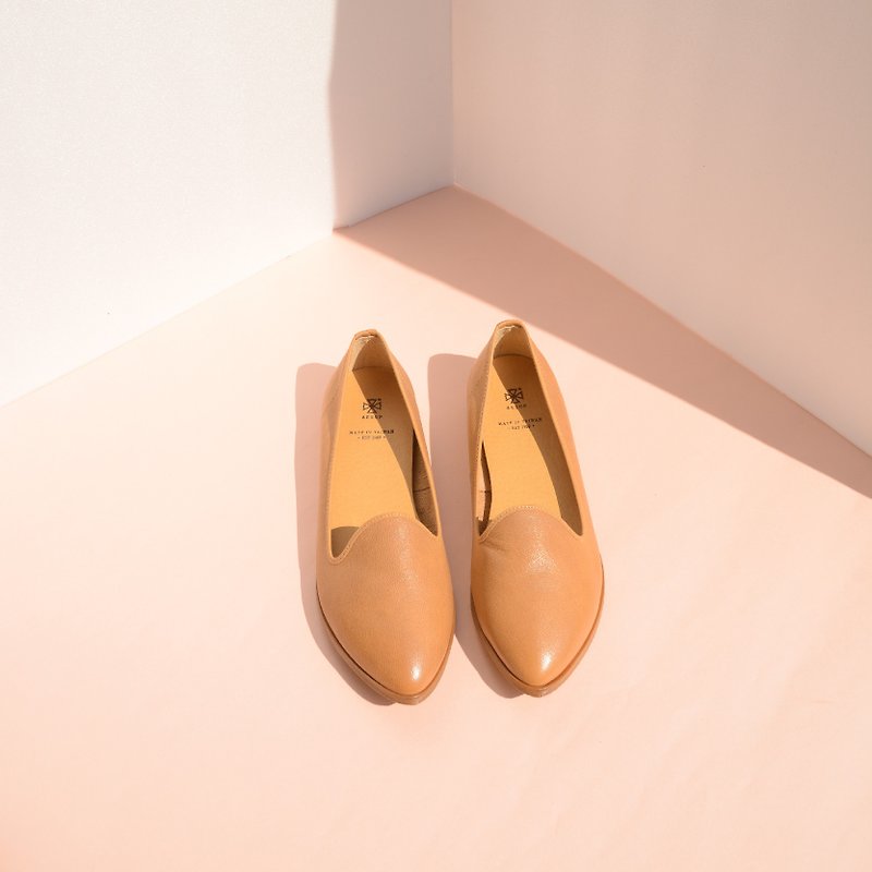 Pointed Loafers Loafers | Camel Light tan / camel - Women's Casual Shoes - Genuine Leather Gold