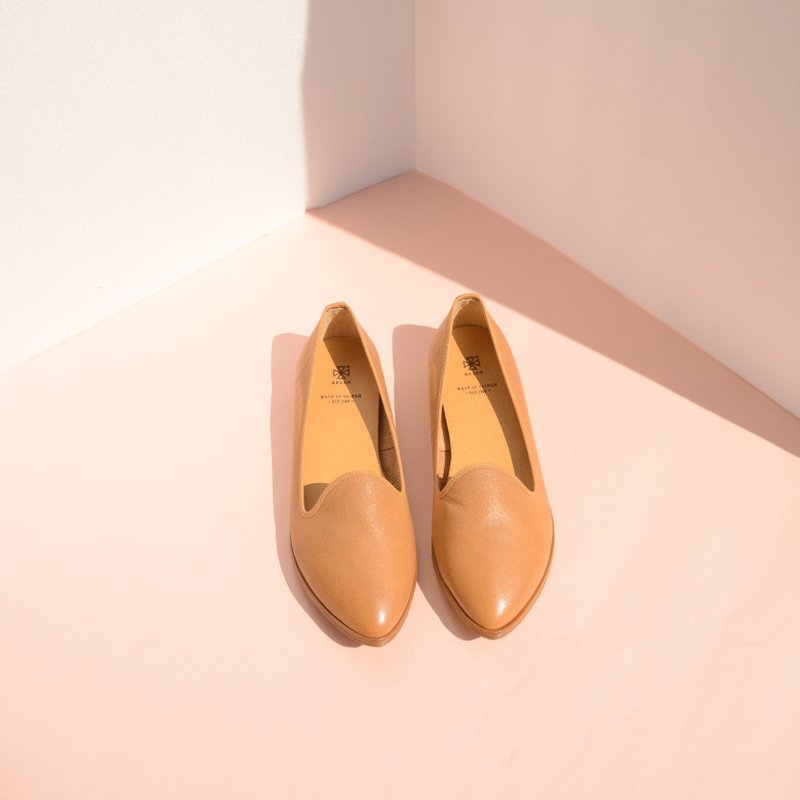 尖頭樂福鞋 Loafers｜駝 Light tan / 駝 - 女款休閒鞋 - 真皮 金色