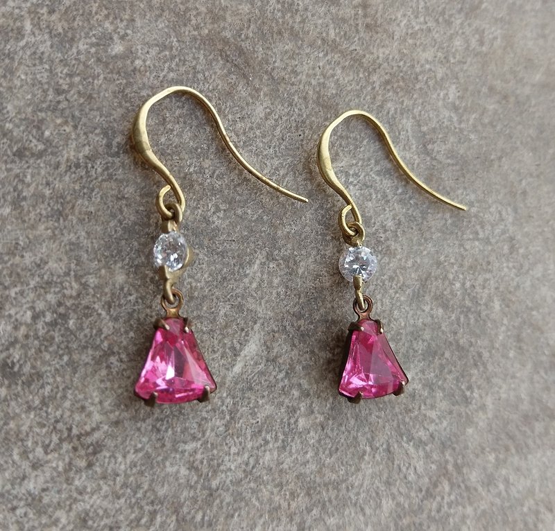 古董粉紅玻璃垂墜耳環 - 耳環/耳夾 - 其他金屬 