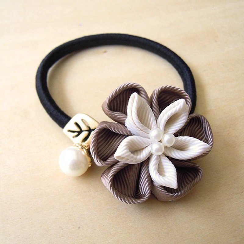 RARAPUPU ribbon flower pearl hair ring Brown lover birthday Christmas exchange gift - Hair Accessories - Other Materials Brown