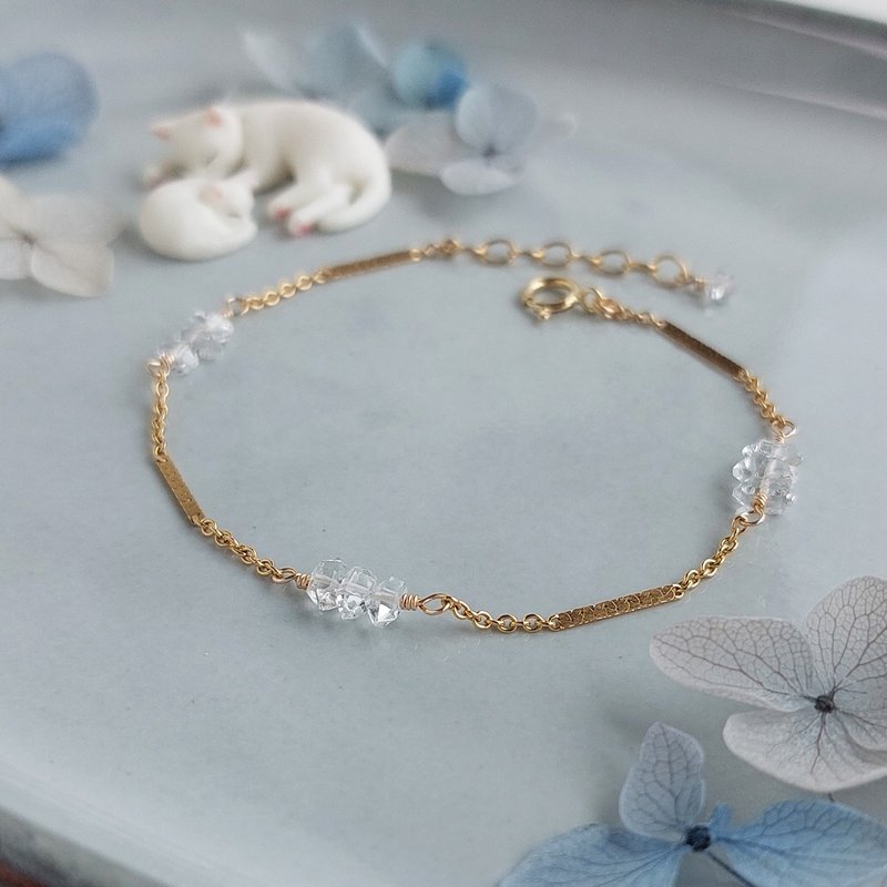 Herkimon Diamond x 14KGF Bracelet - สร้อยข้อมือ - คริสตัล สีใส