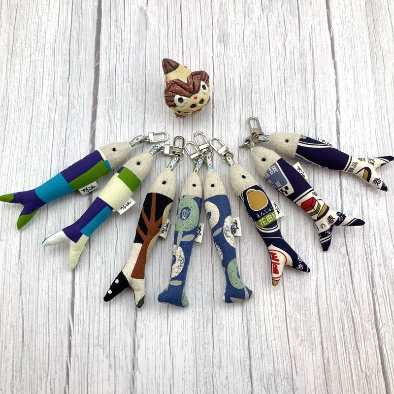 Fish pendant/key ring/backpack identification/luggage pendant - Charms - Cotton & Hemp 