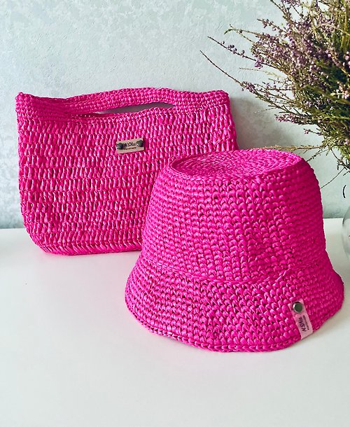 N.Shu_handmade Set of raffia bag and bucket hat. Bag and hat together. Raffia Beauty bag