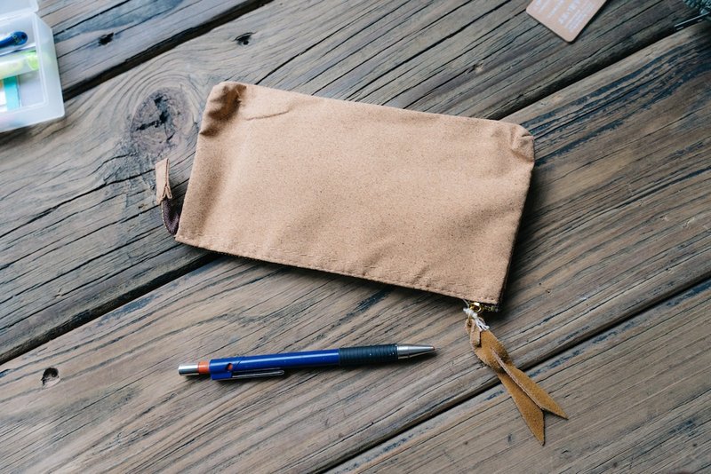 FLYBAGコルク収納ポーチ - ポーチ - コルク・松 