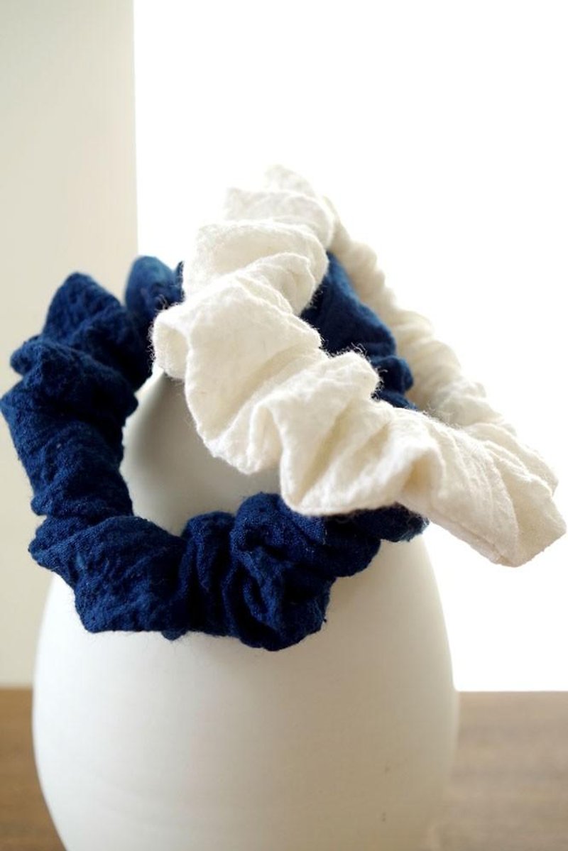 Organic Cotton Chirimen fabric shuoshu [indigo dye & creation color] set - เครื่องประดับผม - ผ้าฝ้าย/ผ้าลินิน 