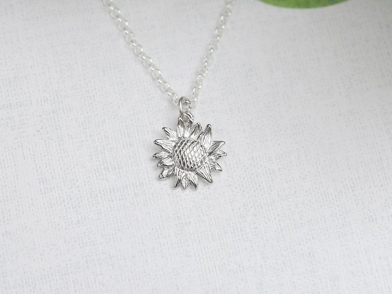 Sunflower | Fine Necklace 925 Sterling Silver Three-dimensional Flower Handmade Silver Lover Gift - Necklaces - Sterling Silver Silver