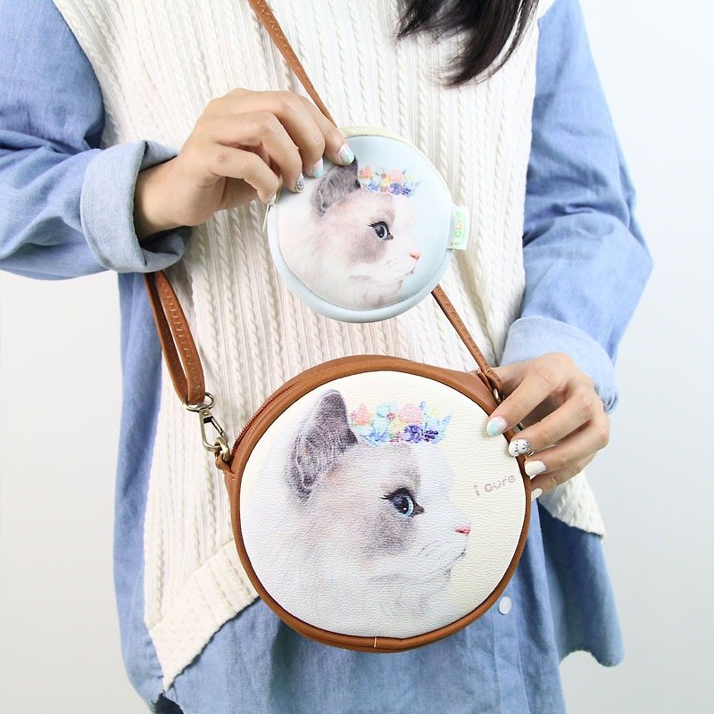 i bag hand painted wind small round bag -A8. corolla Persian cat - side backpack / oblique bag / shoulder bag Valentine's Day gift - กระเป๋าแมสเซนเจอร์ - วัสดุกันนำ้ ขาว