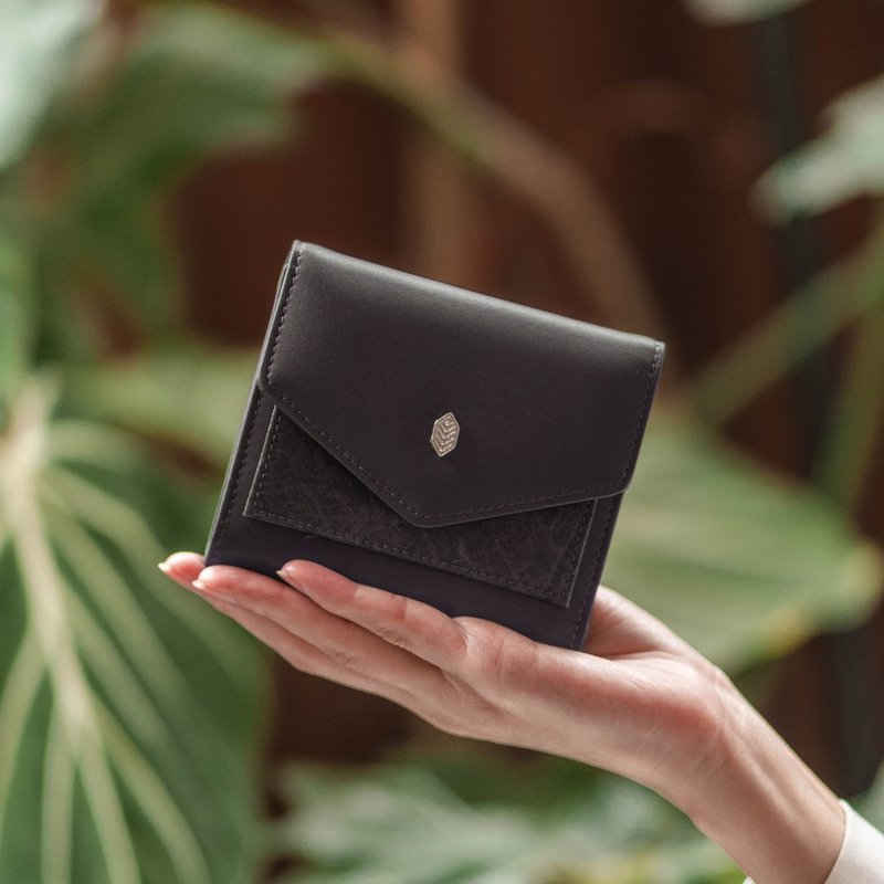 Milly Compact Wallet - Black - 錢包/皮夾/長短夾 - 其他材質 黑色