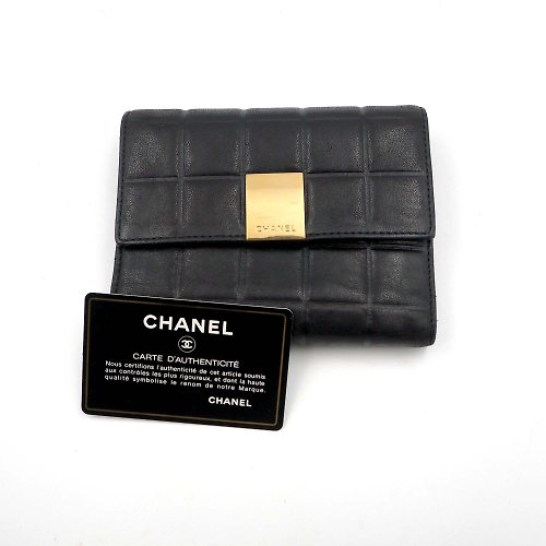 Medieval CHANEL Chanel plaid leather rectangular wallet Silver with flawed  French high-end antique jewelry