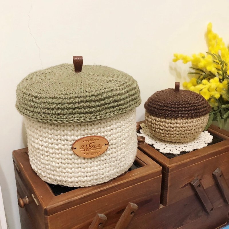 Crochet craft. Linen style crocheted treasure box W15xH12cm (off-white) - กล่องเก็บของ - ผ้าฝ้าย/ผ้าลินิน สีกากี