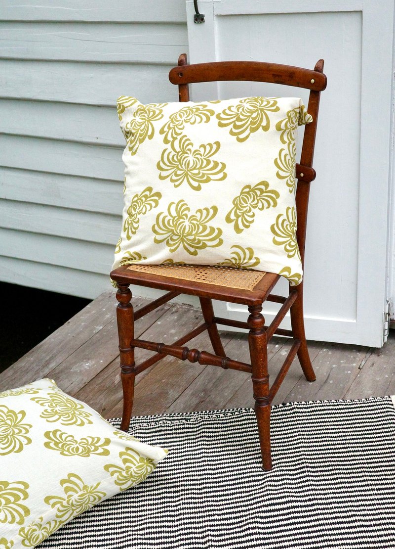 Mulmul marigold cushion cover - 枕頭/抱枕 - 棉．麻 黃色