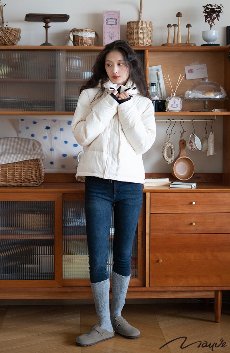 超柔軟鵝絨短款羽絨服 可拆卸連帽 - 女大衣/外套 - 羽絨 白色