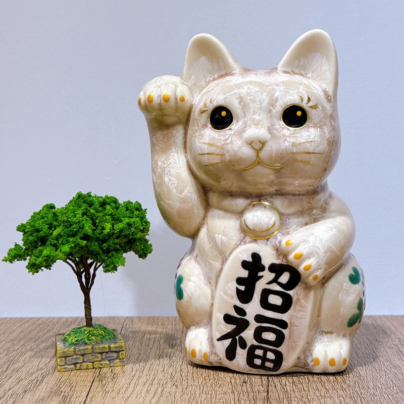 【花映吉祥】日本清水燒招財貓 | 花結晶 杏 休花 招福 右 - 裝飾/擺設  - 瓷 卡其色