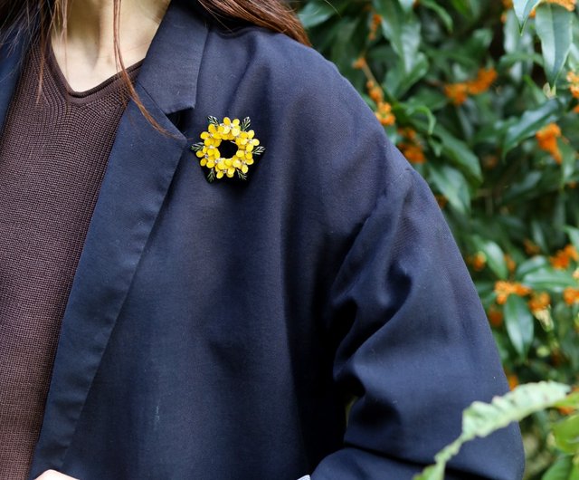 金木犀のリースのブローチ 秋の花 - ショップ ちくわ