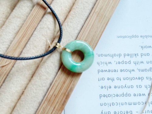 Pine St. Jewelry 松樹街輕奢珠寶 18K純金 天然緬甸A貨翡翠陽綠平安扣 吊墜