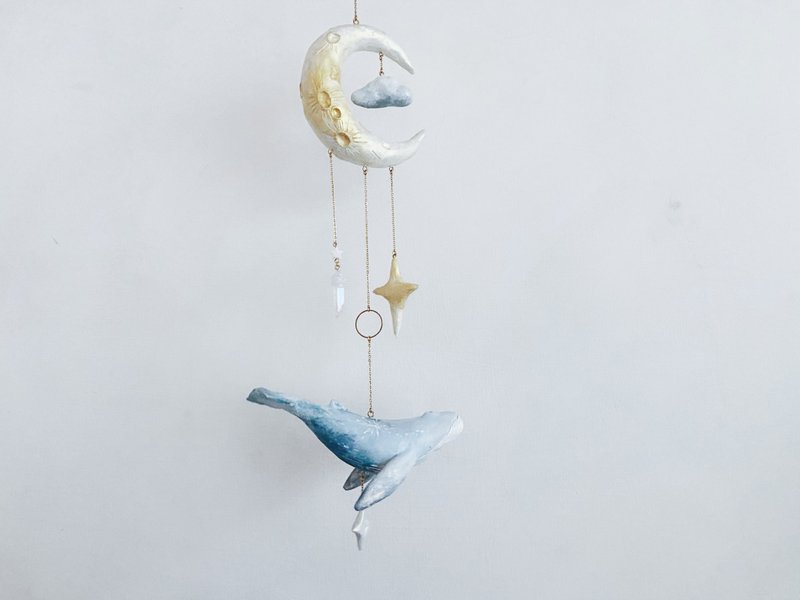 Humpback whale moon wind chime home decoration handmade sculpture doll marine life graduation gift - Items for Display - Clay Blue