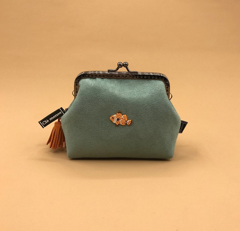 Clown fish mouth gold bag coin purse sewing bead coin purse - กระเป๋าใส่เหรียญ - เส้นใยสังเคราะห์ สีน้ำเงิน