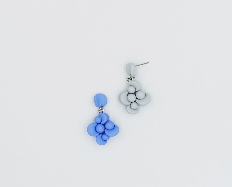 By-product no.3-Handmade clay earrings - ต่างหู - ดินเหนียว สีน้ำเงิน