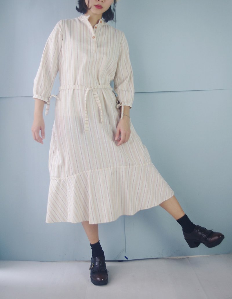 Design Handmade - Spring Light Yellow Wavy Wavy Skirt Embroidery Collar Dress - One Piece Dresses - Cotton & Hemp White