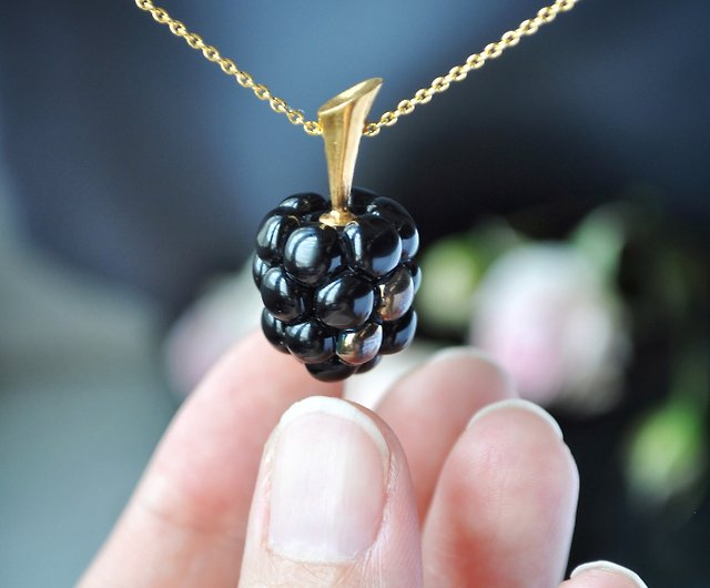 Blackberry silver necklace