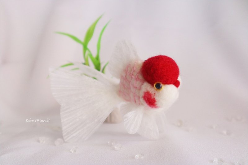 たゆたう金魚モビールS-タンチョウ- - 擺飾/家飾品 - 陶 白色