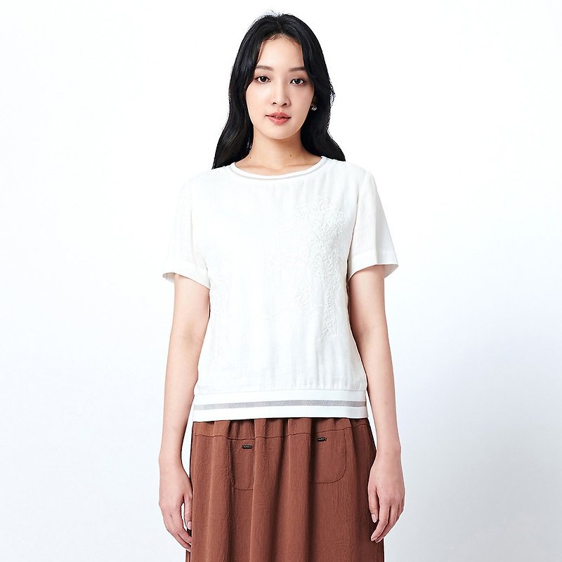 KeyWear Elegant Floral Embroidered Linen Top-White-0AF00141 - Women's T-Shirts - Cotton & Hemp White