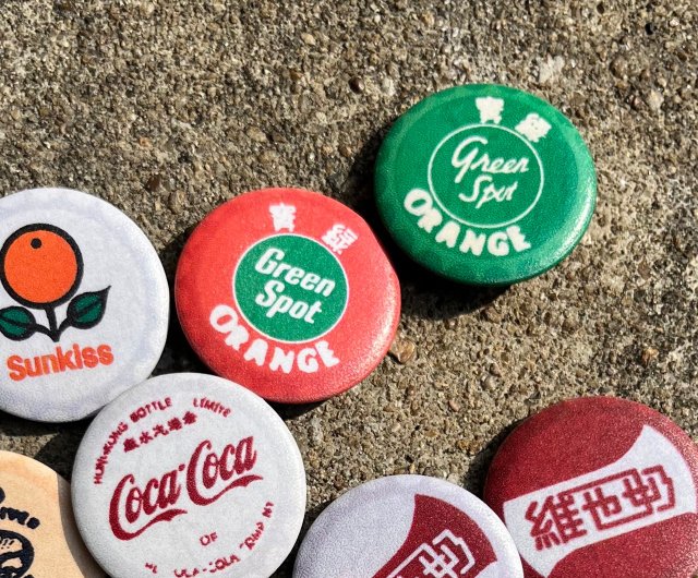 Soda ピンバッチまとめ買い バッジ｜ソーダキャップシリーズ - ショップ DOGSWORK ピンバッジ