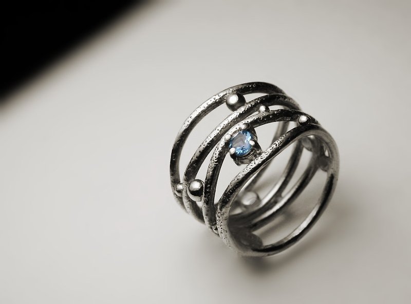 The multilayer Silver Silver particles Stone Ring - แหวนทั่วไป - โลหะ สีเงิน